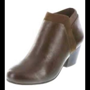 Dexflex Comfort Brown Ankle Boot 6.5Wide